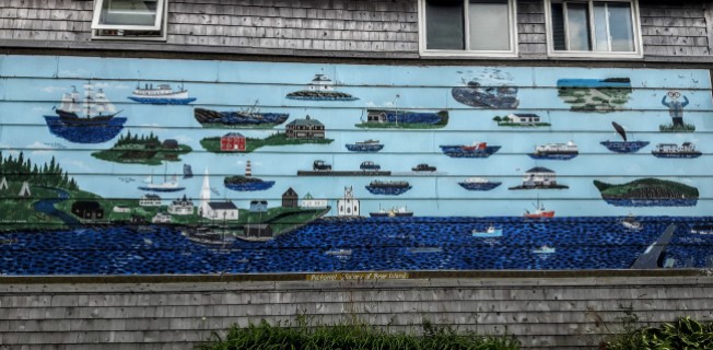 Beautiful mural on the side of the General Store